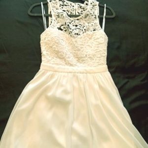 lace white dress